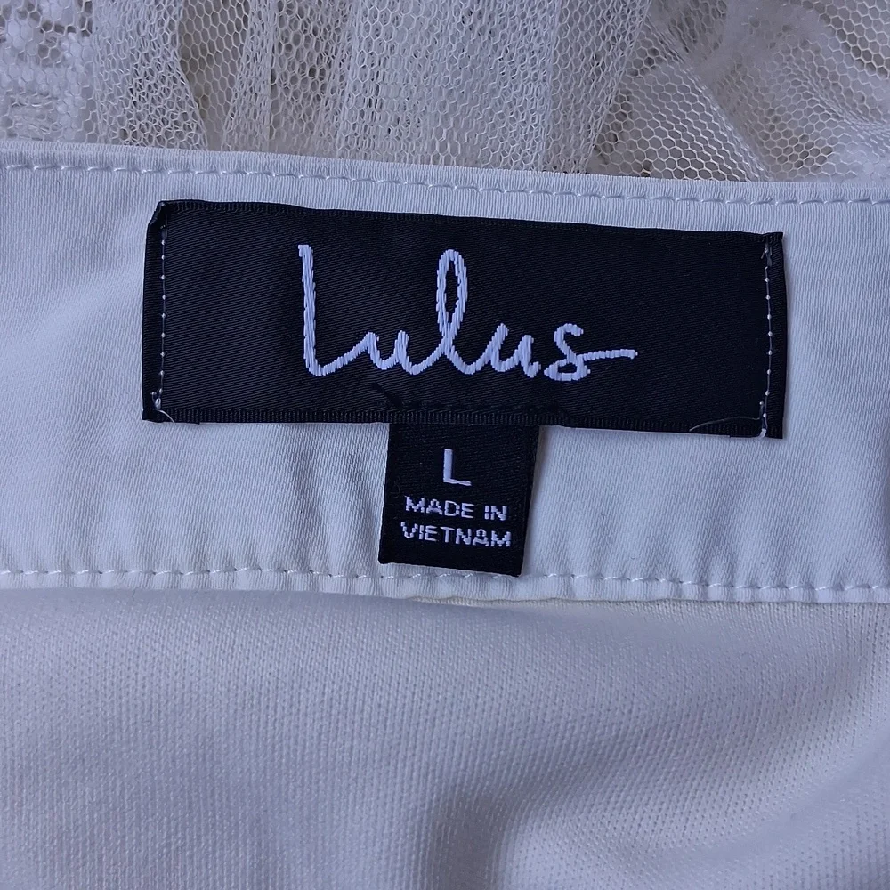 Lulu's White Lace Midi Skirt Size L - Picture 7 of 11